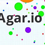 Agar.io λ€μν μμμ μλ€μ΄ ν°μ λ°°κ²½ μμ ν©μ΄μ Έ μκ³ μ€μμ Agar