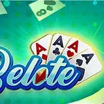 녹색 배경 위에 여러 장의 에이스 카드와 Belote라는 텍스트가 있습니다