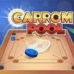 카롬 보드 위에서 다양한 색상의 원형 조각들이 흩어져 있고 CARROM POOL이라는 글자가 위에 쓰여져 있습니다