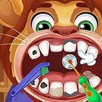 큰 입을 벌린 사자의 치아를 청소하고 있는 장면
