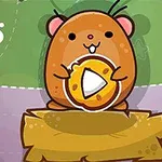 갈색 햄스터가 치즈 모양의 물체를 들고 나무 조각 위에 앉아 있는 장면