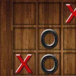 나무 배경 위에 그려진 틱택토 게임판과 빨간색 X, 검은색 O 기호